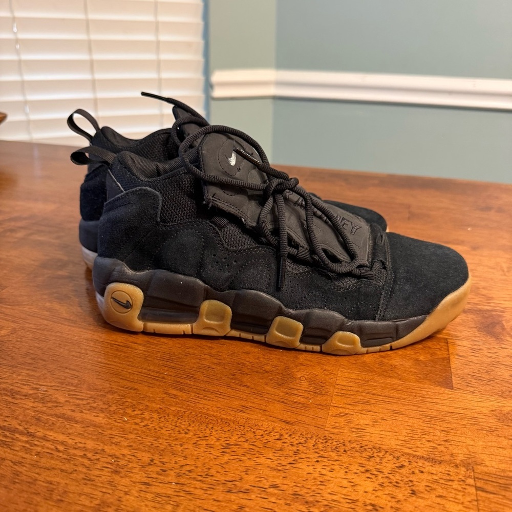 Boy’s Nike Air More Money Black gum sneaker size 6.5 youth